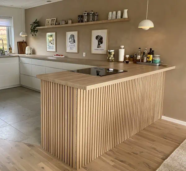 Hylde - eg - 4 cm - 15x250 cm - Hvid olie - Naturkant