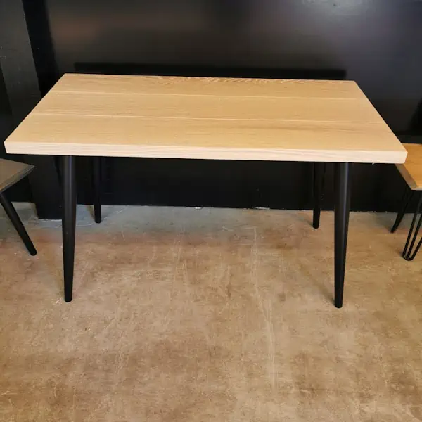 Skrivebord - Eg - Hvid olie - 60,5 x 120 cm