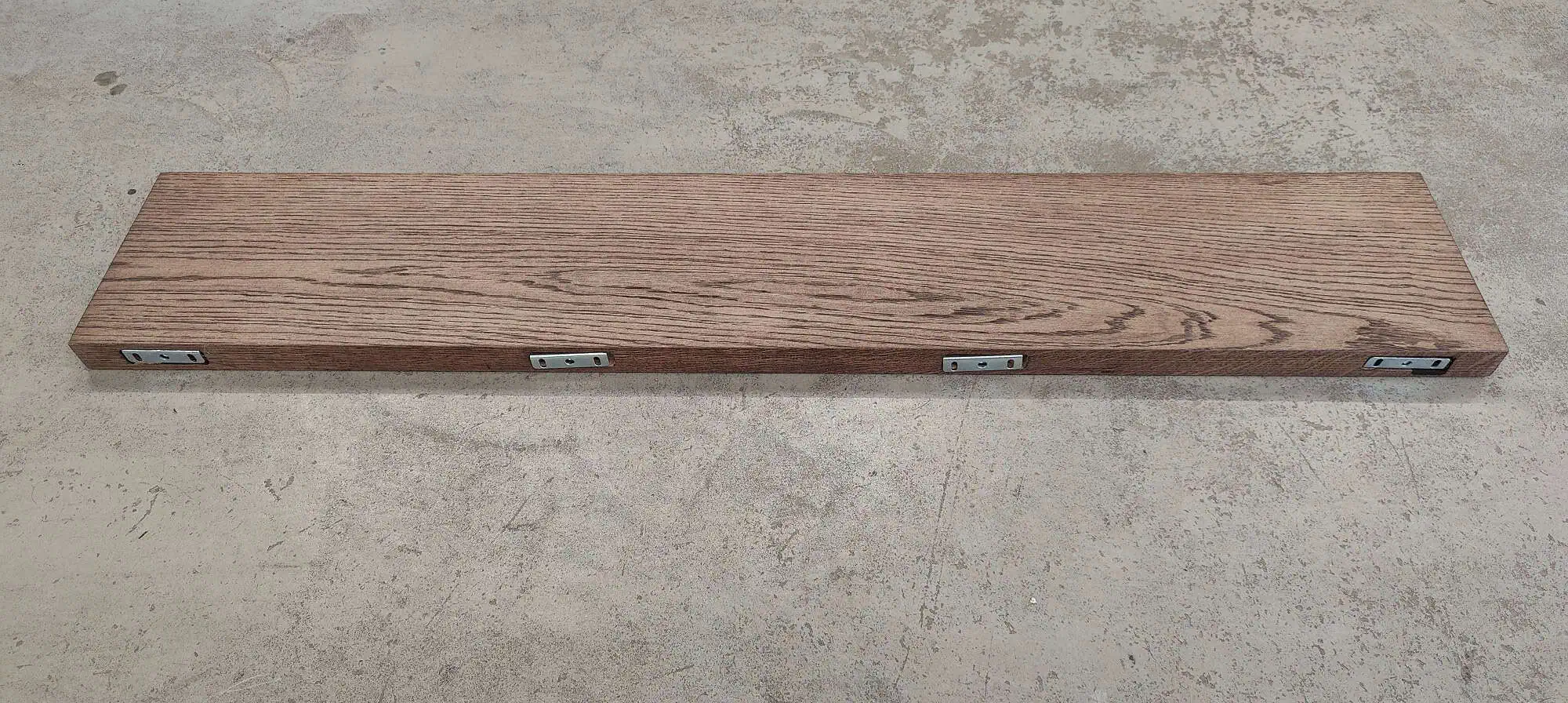 Svævehylde - Eg - 4 cm - Valnød olie -25x140 cm
