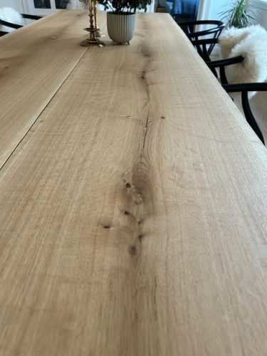 Eg-2 planker-100x290 cm-Rustik-Naturkant-Naturolie-Krydsstel i sort metal