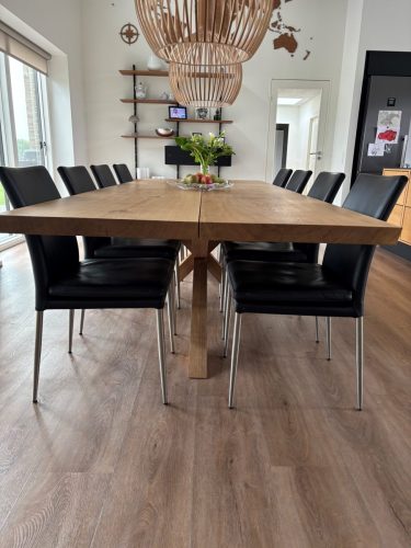 Plankebord i eg med naturolie-Stjernestel i eg-Rustik-15 graders kant-110x300 cm