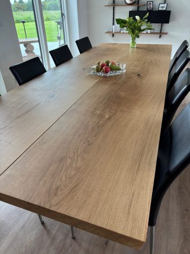 Plankebord i eg med naturolie-Stjernestel i eg-Rustik-15 graders kant-110x300 cm